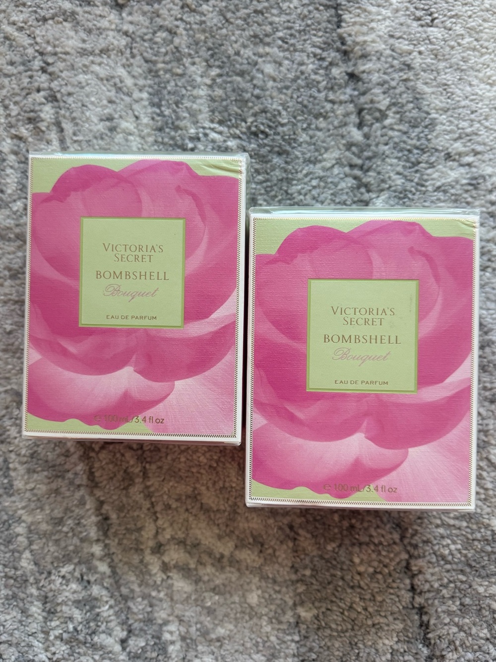 Victoria Secret- bombshell bouquet fragrance
